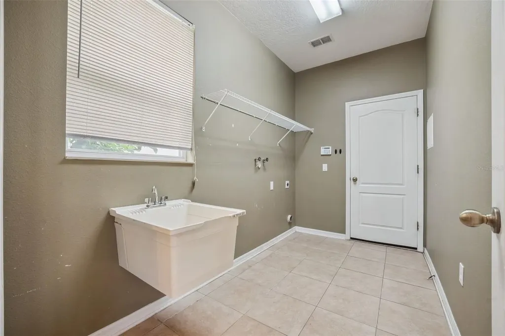 12730 Grovehurst Avenue Winter Garden FL 34787