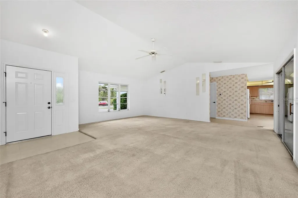 3371 Traverse Avenue North Port FL 34286