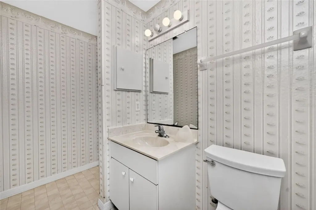 3371 Traverse Avenue North Port FL 34286