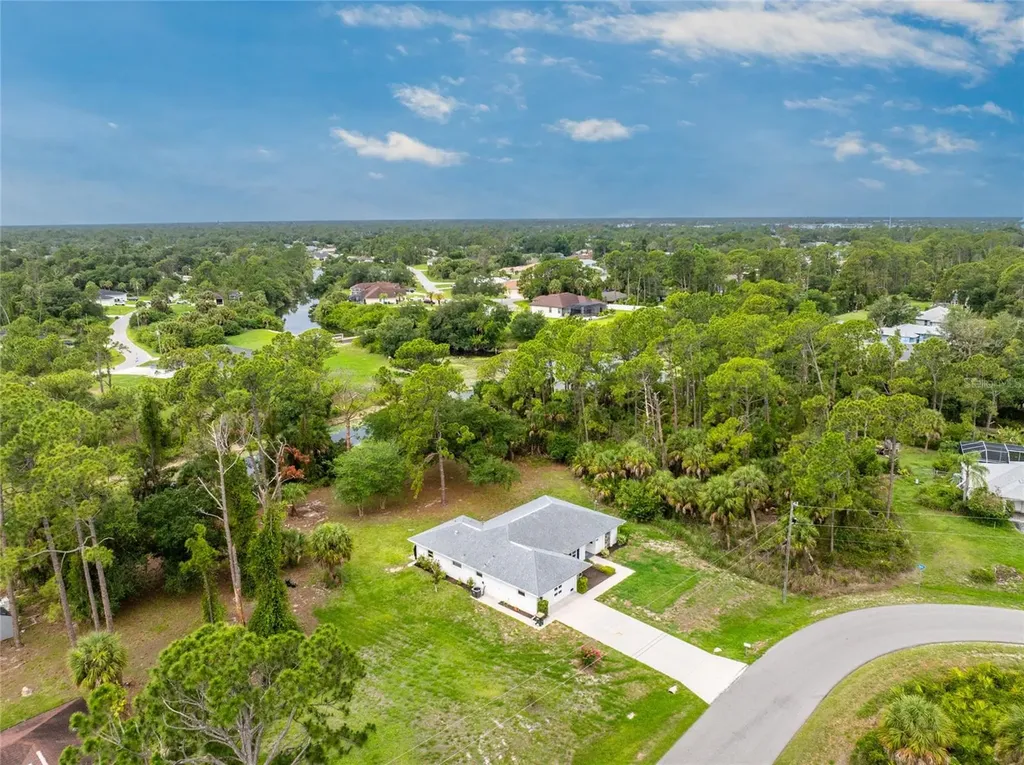 3371 Traverse Avenue North Port FL 34286