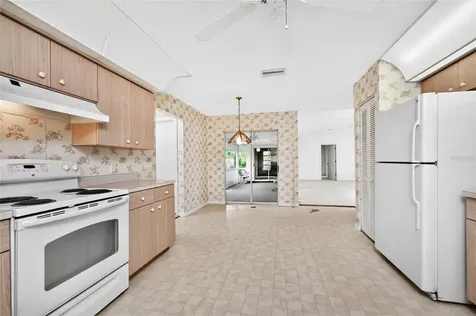 3371 Traverse Avenue North Port FL 34286