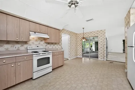 3371 Traverse Avenue North Port FL 34286