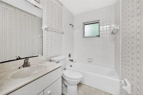 3371 Traverse Avenue North Port FL 34286