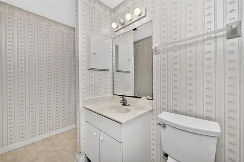 3371 Traverse Avenue North Port FL 34286