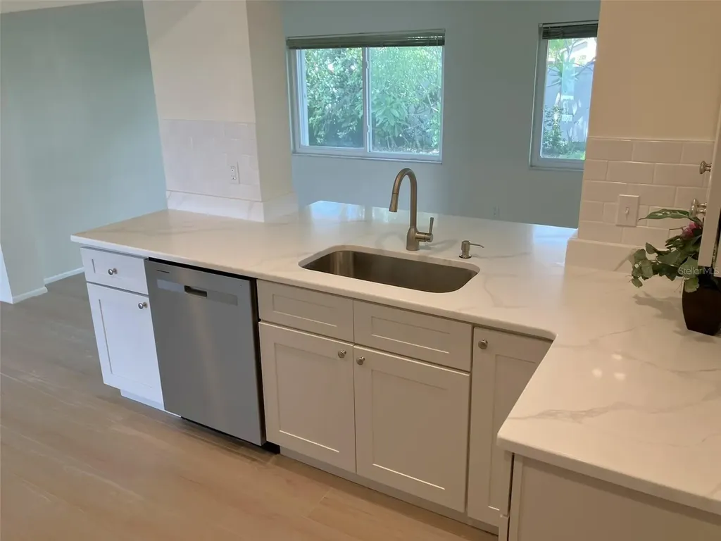 10186 45th Way N Pinellas Park FL 33782
