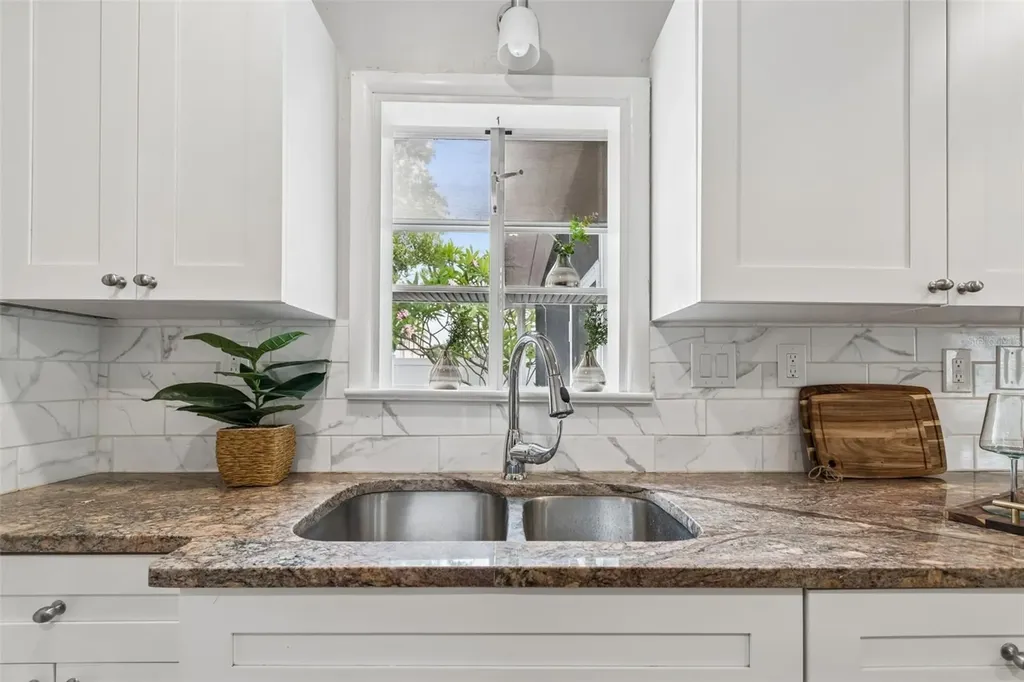 1004 Washington Avenue Largo FL 33770