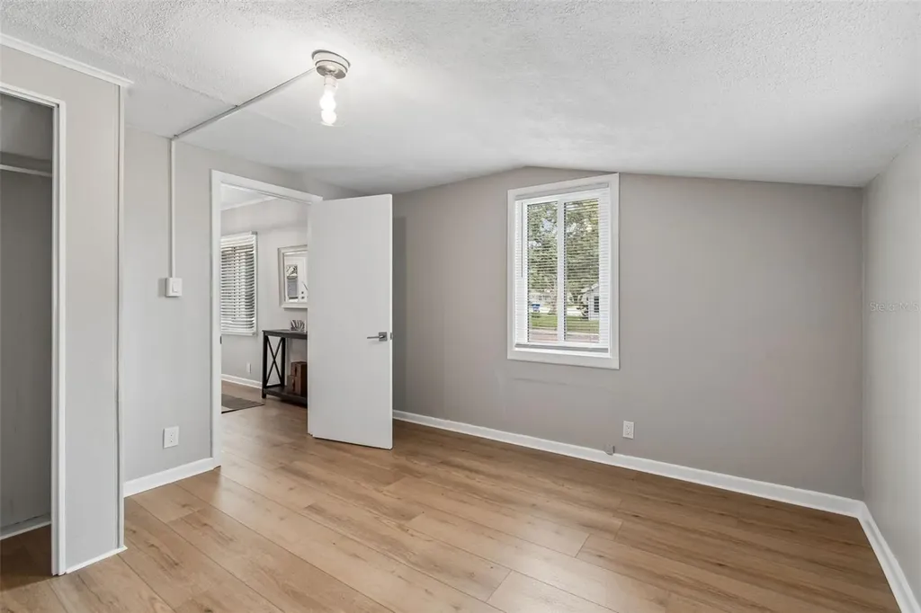 1004 Washington Avenue Largo FL 33770