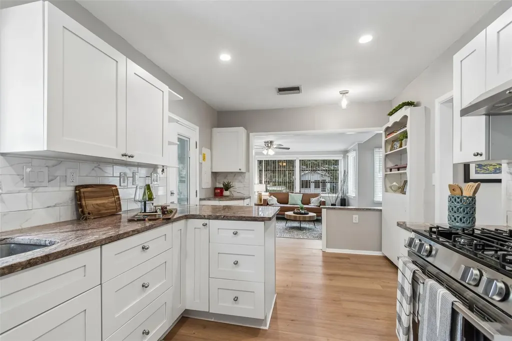 1004 Washington Avenue Largo FL 33770