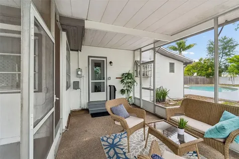 1004 Washington Avenue Largo FL 33770