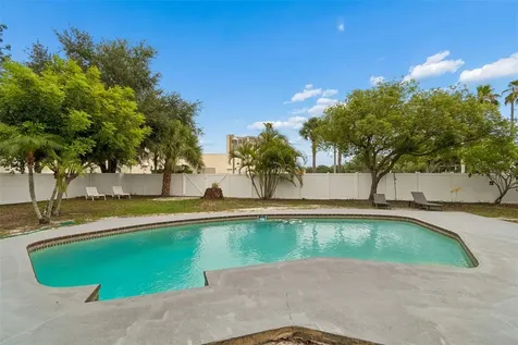 1004 Washington Avenue Largo FL 33770