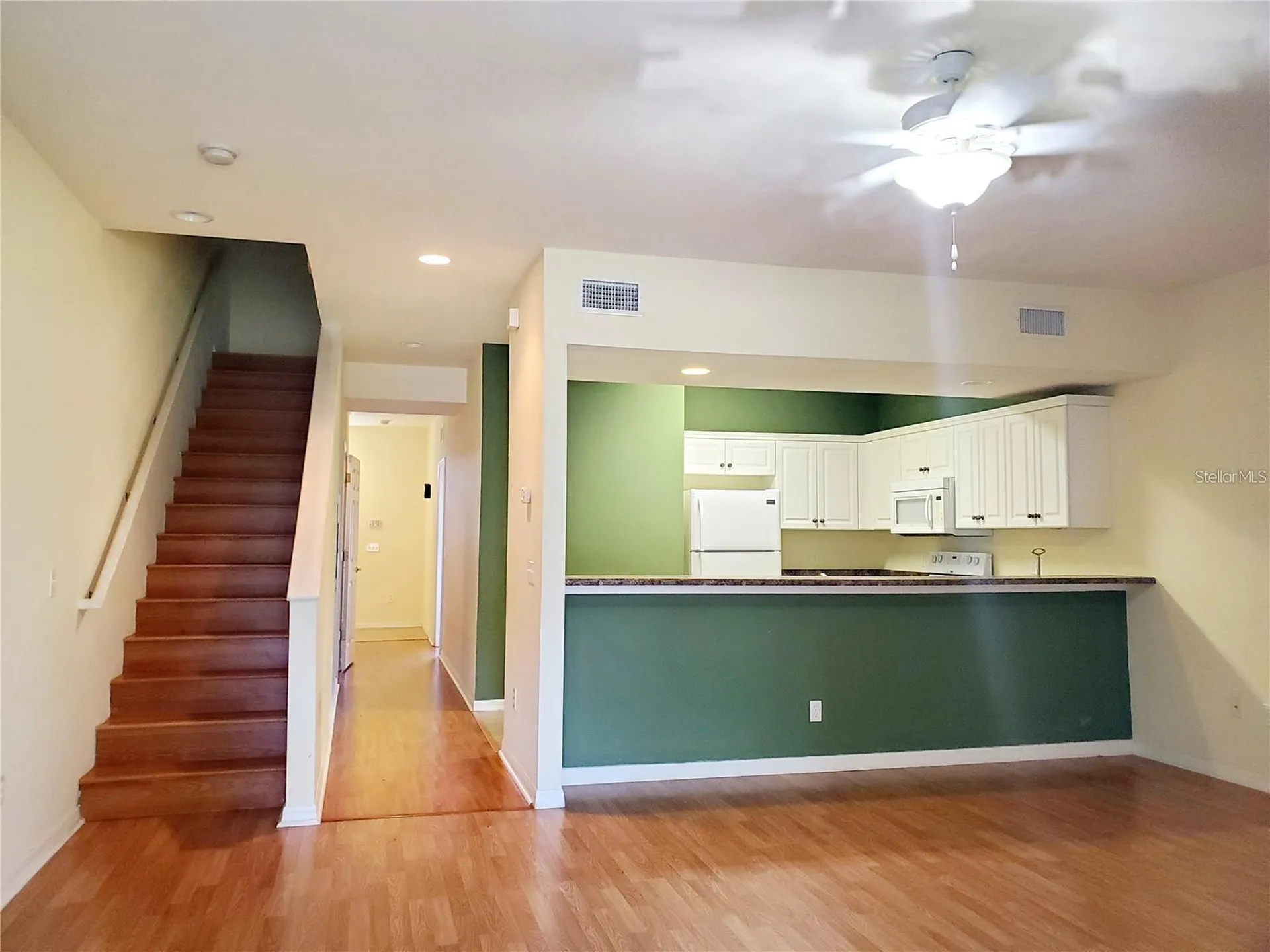 1561 NW 29th Road Gainesville FL 32605