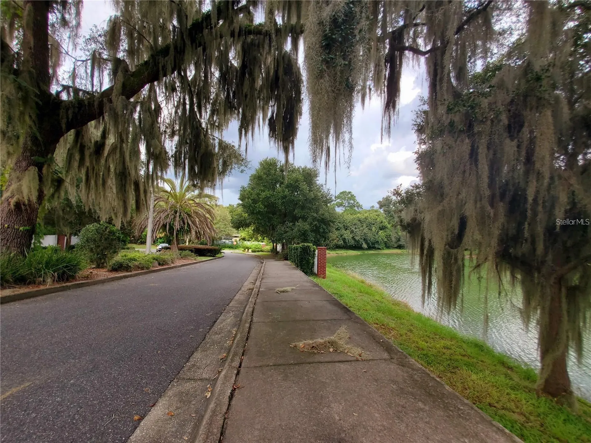 1561 NW 29th Road Gainesville FL 32605