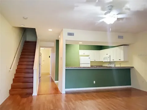 1561 NW 29th Road Gainesville FL 32605