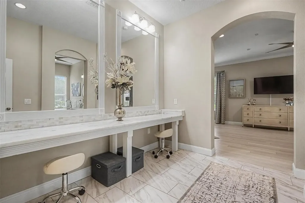 5116 Abisher Wood Lane Brandon FL 33511