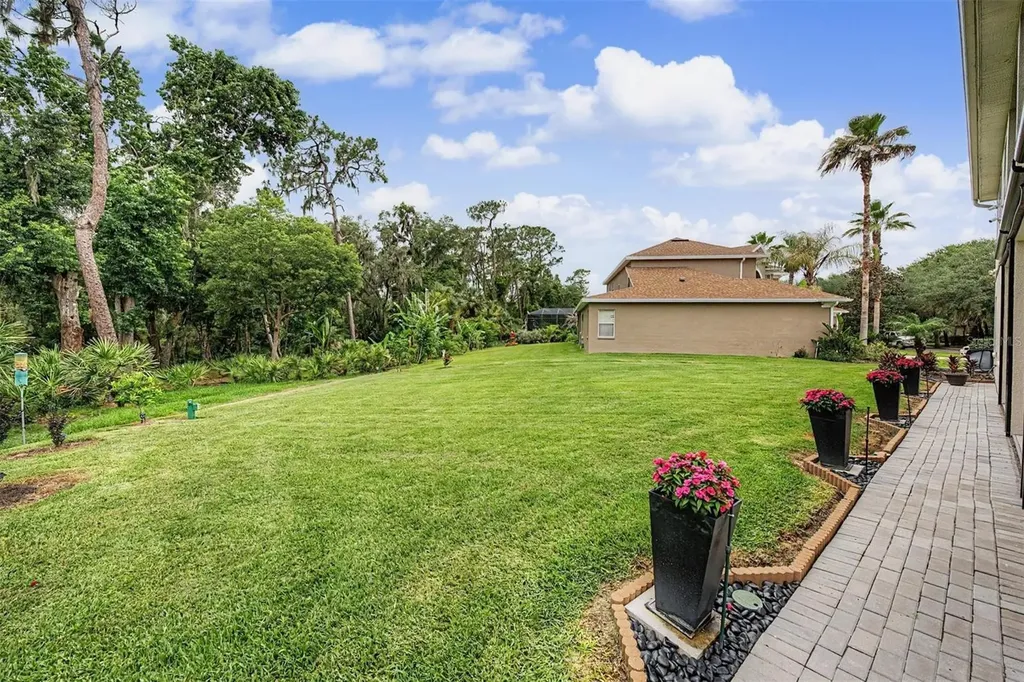 5116 Abisher Wood Lane Brandon FL 33511