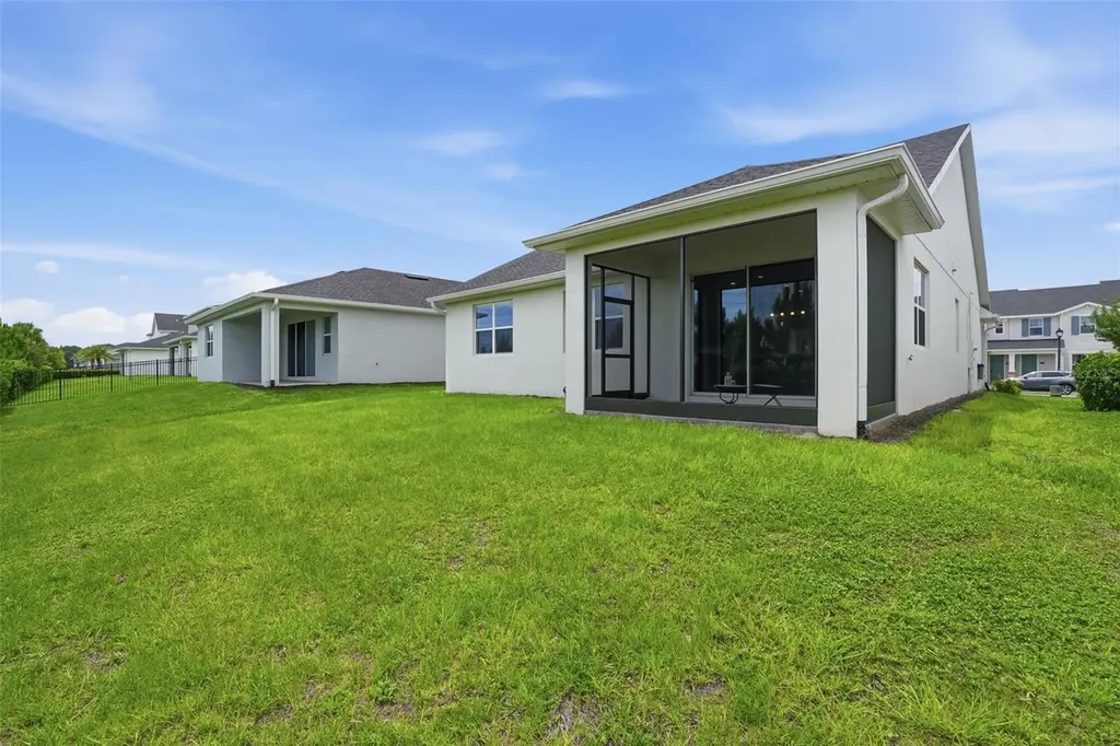 1658 Pinecliff Drive Apopka FL 32703