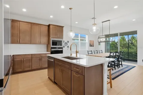 1658 Pinecliff Drive Apopka FL 32703