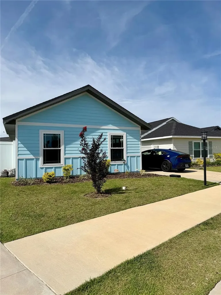 24407 SW 17 Lane Newberry FL 32669