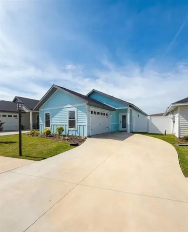 24407 SW 17 Lane Newberry FL 32669
