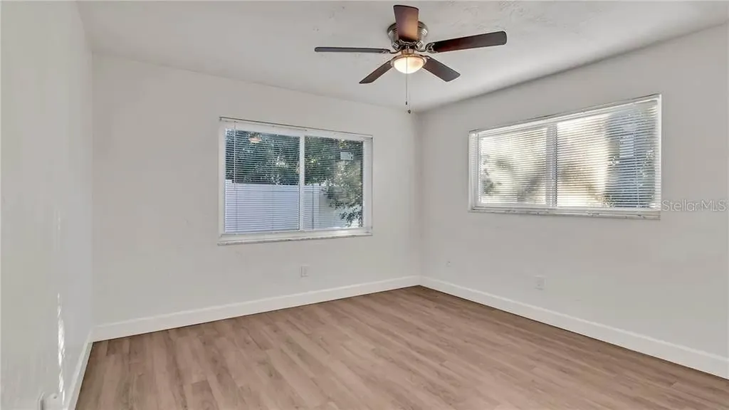 5900 22nd Avenue N St Petersburg FL 33710