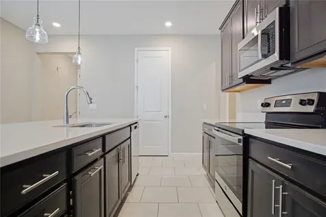 1229 Forest Gate Circle Haines City FL 33844