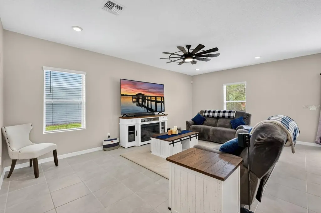 1615 Meadowlark Drive Deltona FL 32725