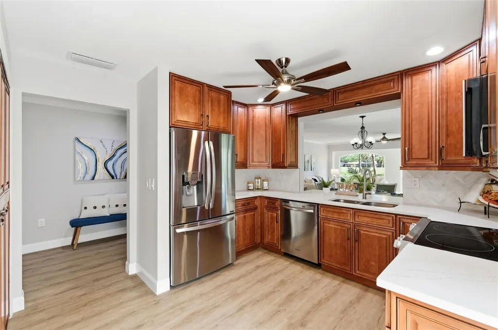 5475 Chanteclaire Sarasota FL 34235