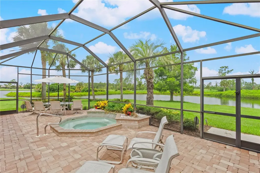 5302 White Ibis Court North Port FL 34287