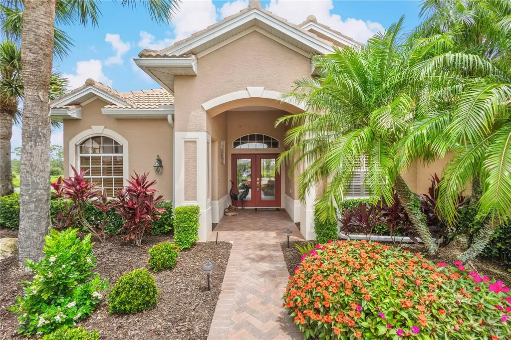 5302 White Ibis Court North Port FL 34287