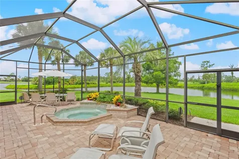 5302 White Ibis Court North Port FL 34287