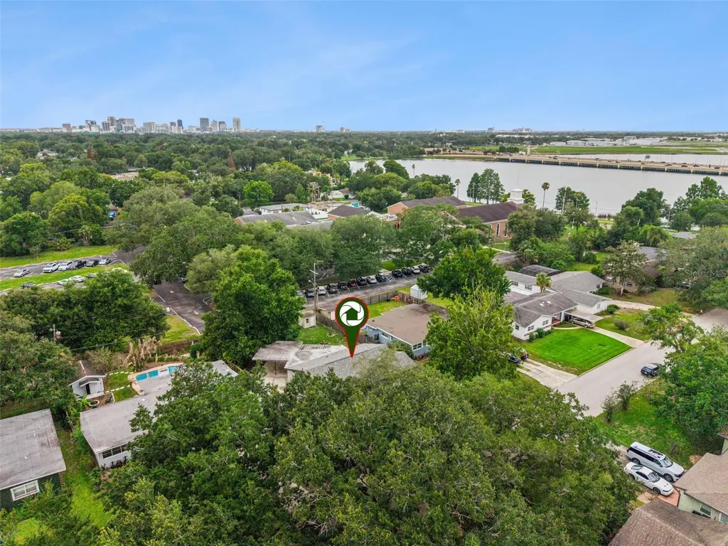 706 Springview Drive Orlando FL 32803