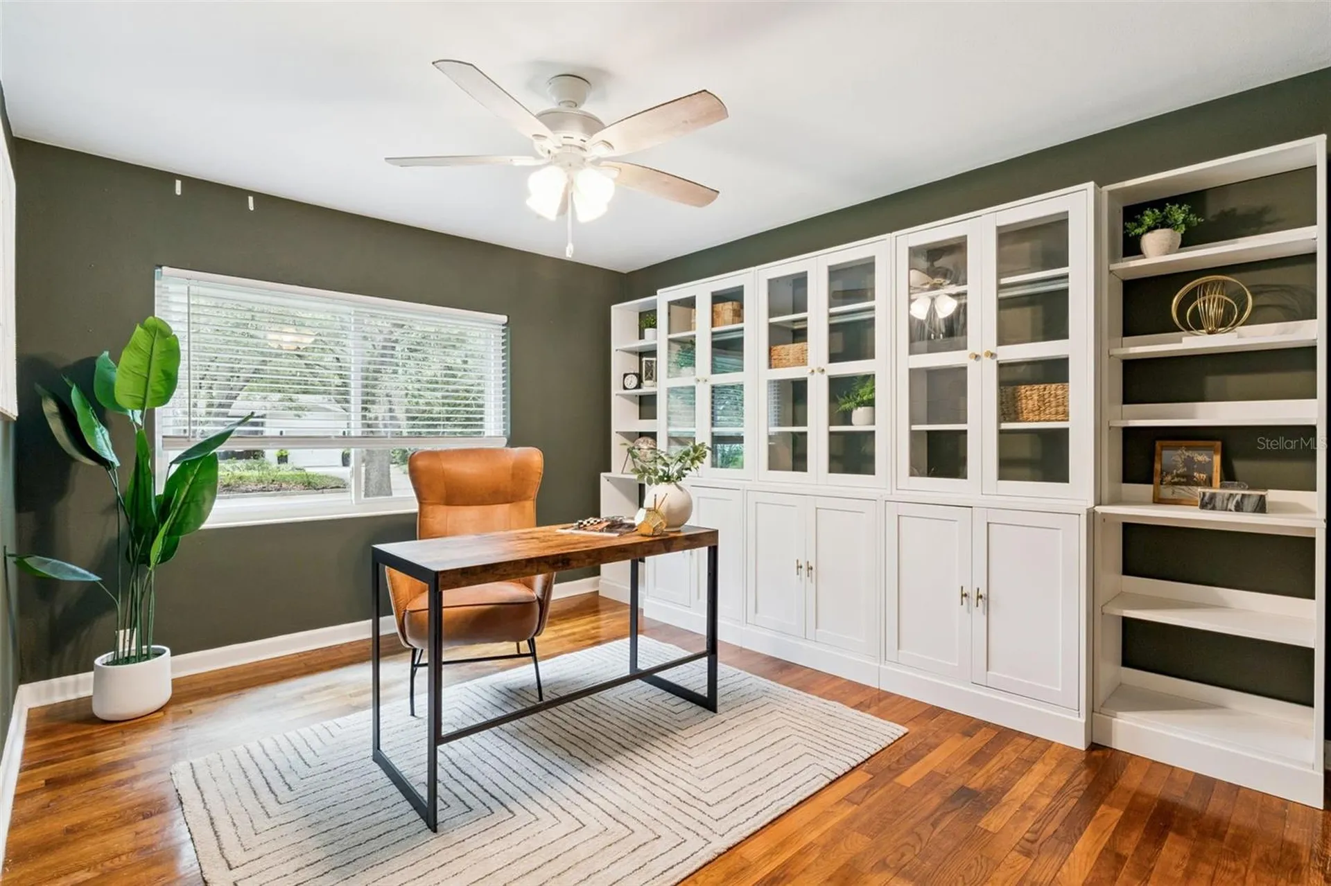 706 Springview Drive Orlando FL 32803