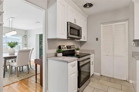 706 Springview Drive Orlando FL 32803