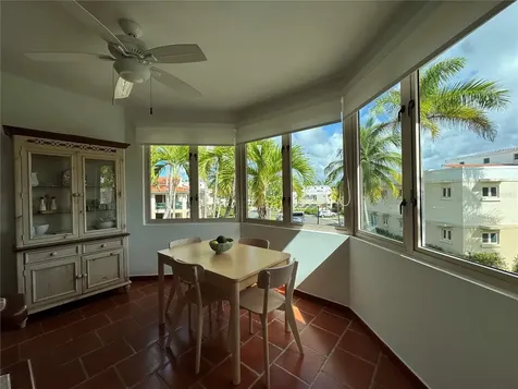 86 Lakeside Villas Vega Alta PR 00692