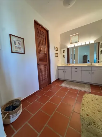 86 Lakeside Villas Vega Alta PR 00692