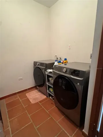 86 Lakeside Villas Vega Alta PR 00692