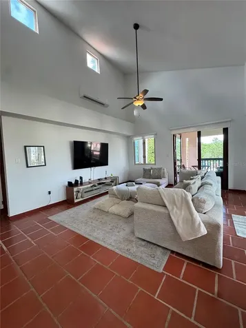 86 Lakeside Villas Vega Alta PR 00692