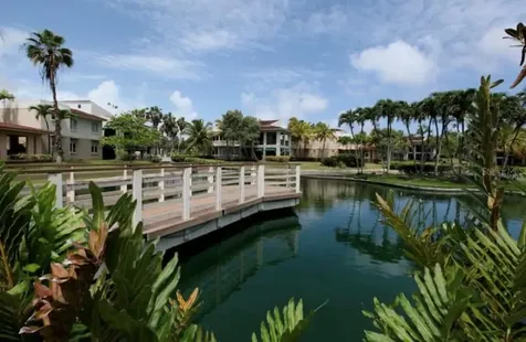 86 Lakeside Villas Vega Alta PR 00692
