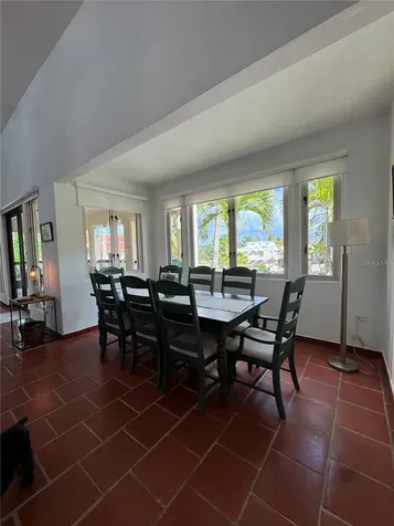 86 Lakeside Villas Vega Alta PR 00692