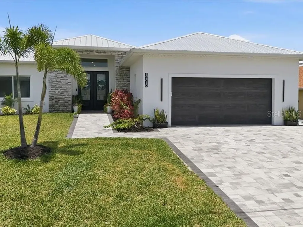 15610 Staunton Circle Port Charlotte FL 33981
