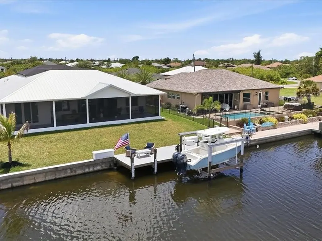 15610 Staunton Circle Port Charlotte FL 33981