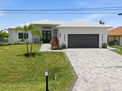 15610 Staunton Circle Port Charlotte FL 33981