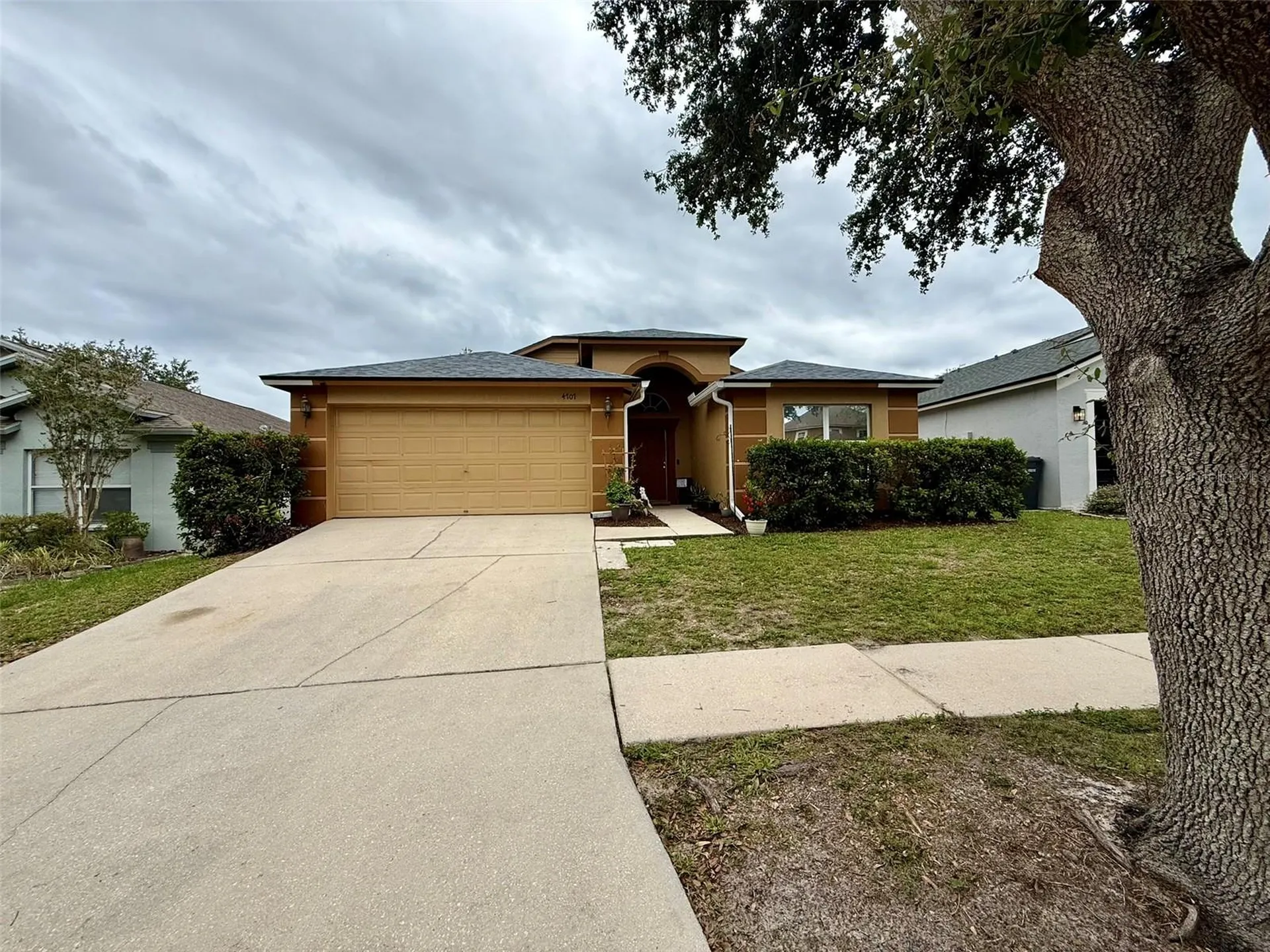 4707 Ramshead Drive Valrico FL 33594