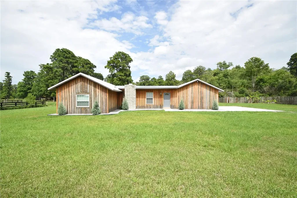 210 Josh Reynolds Road Lakeland FL 33801