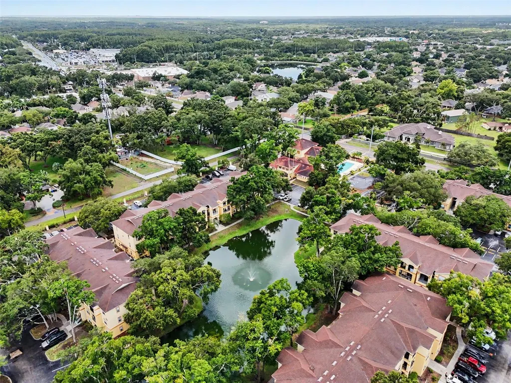 5602 Pinnacle Heights Circle Tampa FL 33624