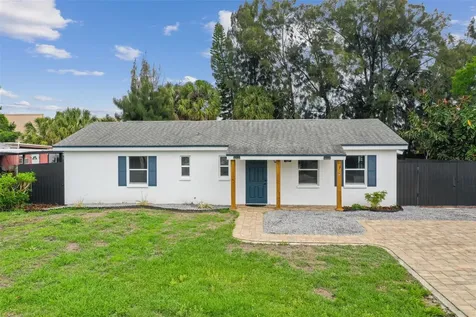 3905 W Paxton Avenue Tampa FL 33611