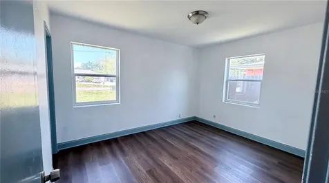 3905 W Paxton Avenue Tampa FL 33611