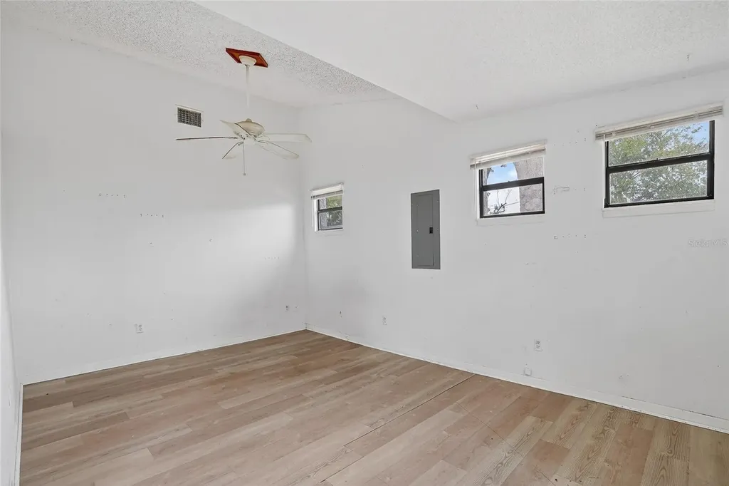 4320 44th Street N St Petersburg FL 33714