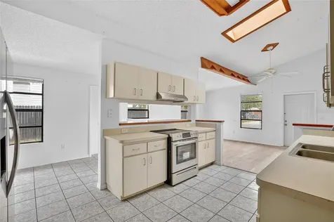 4320 44th Street N St Petersburg FL 33714