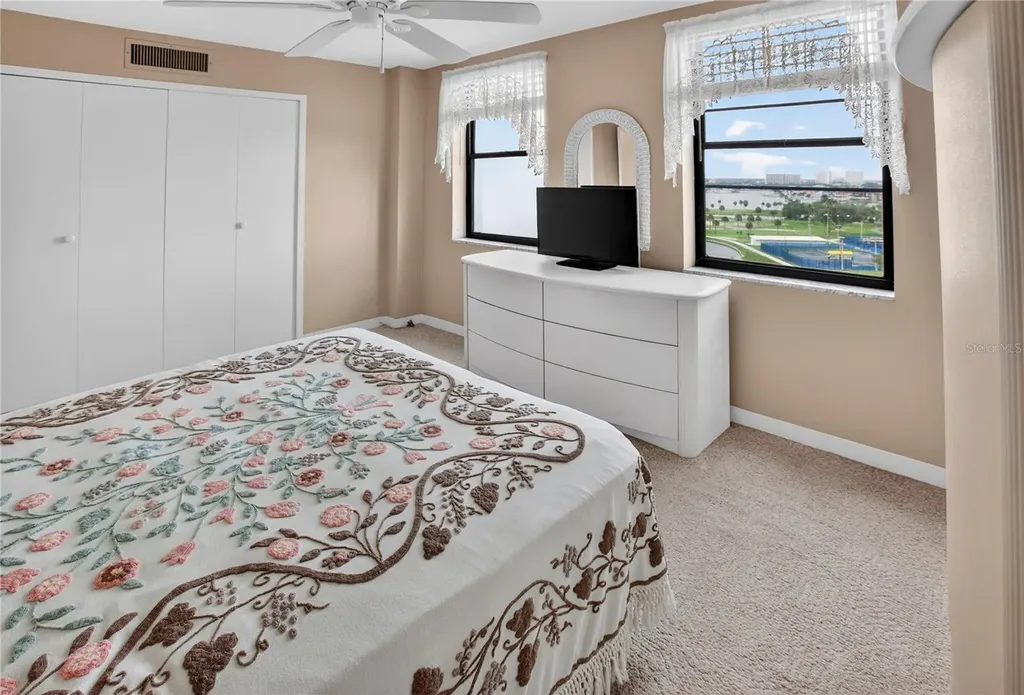 10355 Paradise Boulevard Treasure Island FL 33706